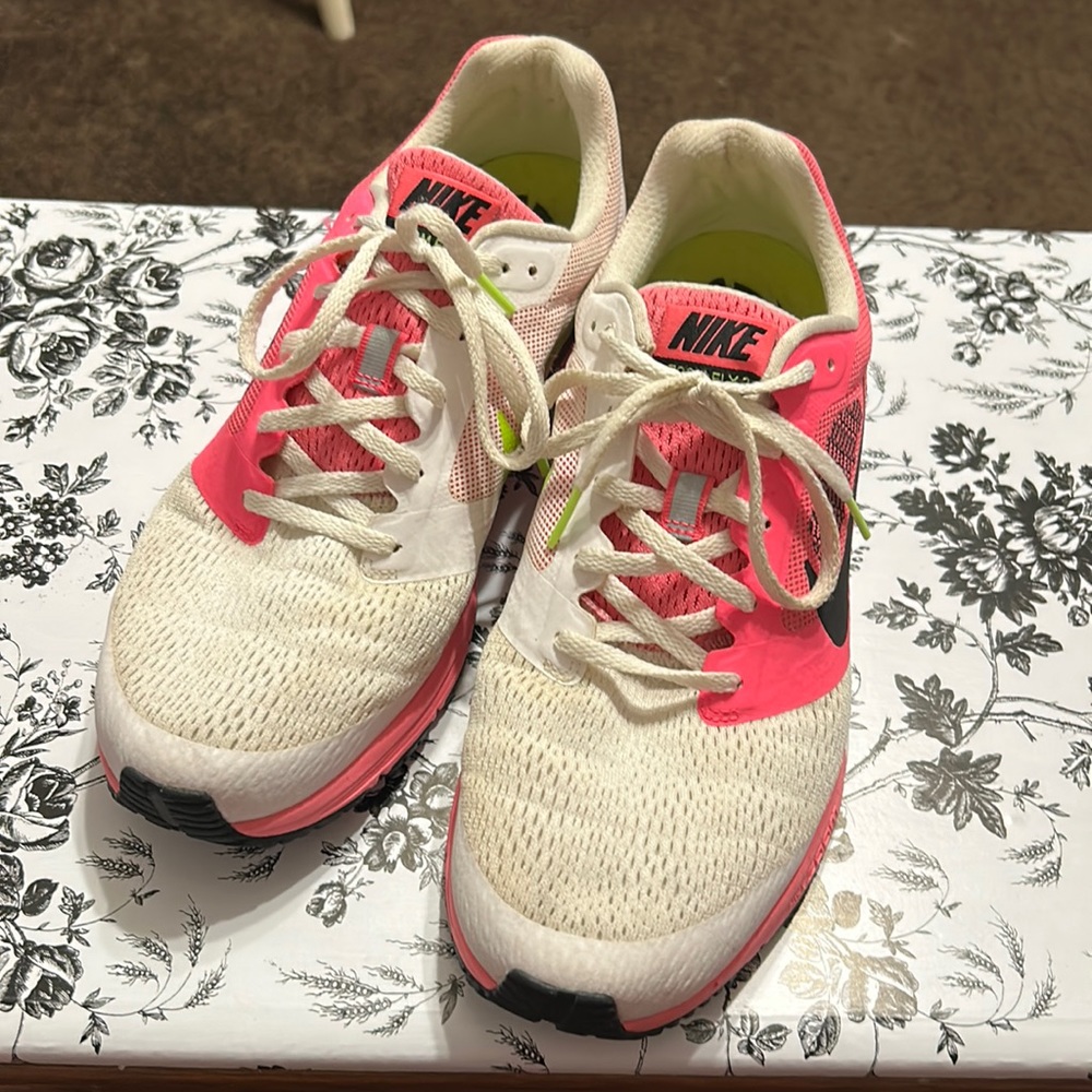 New Nike Air Zoom Fly 2 Womens Size 12 Running Shoes Pink Blast 707607-602